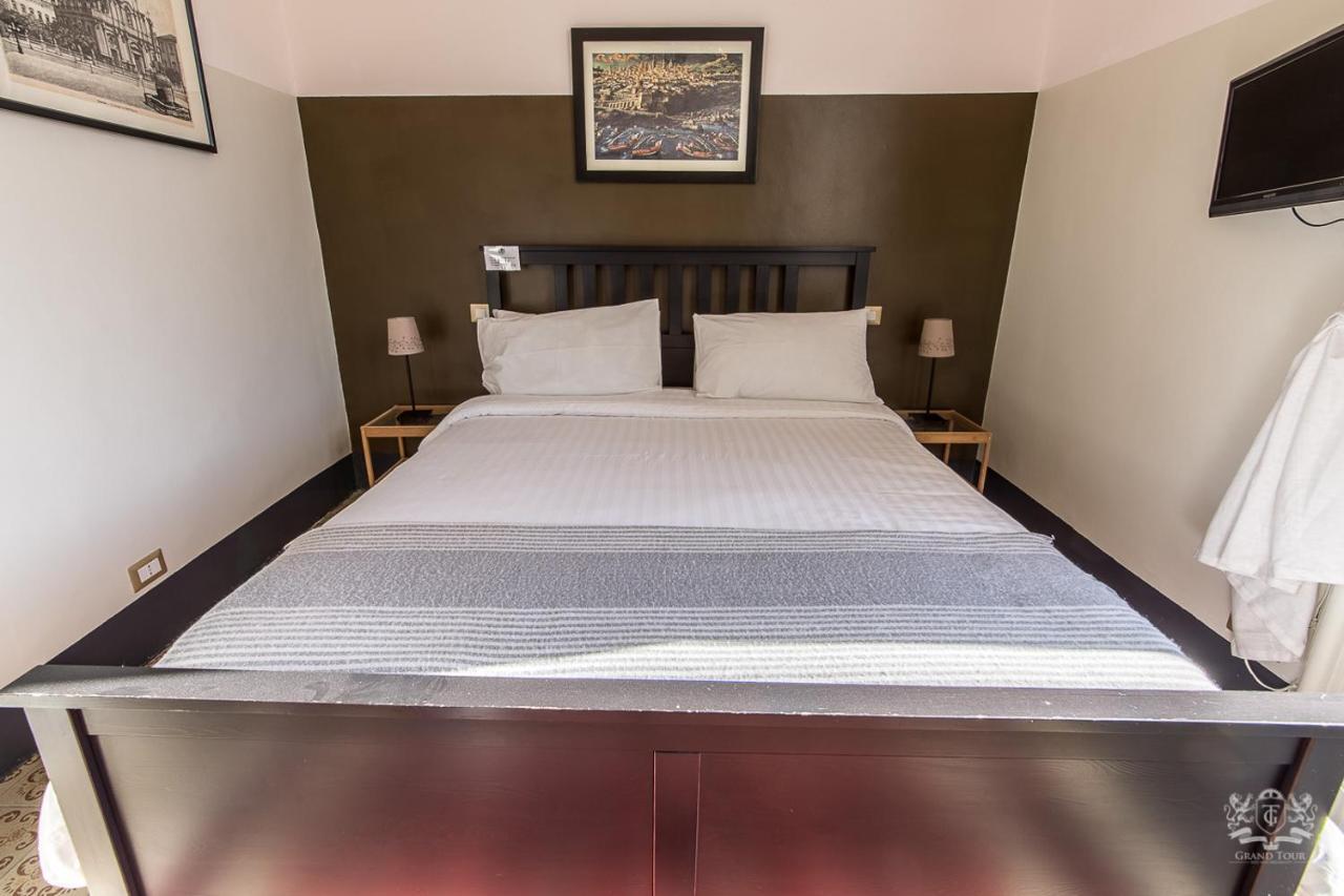 Grand Tour Design Guest House Catania Self Check-In Eksteriør bilde